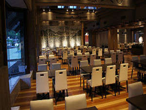 Restaurant/Dining